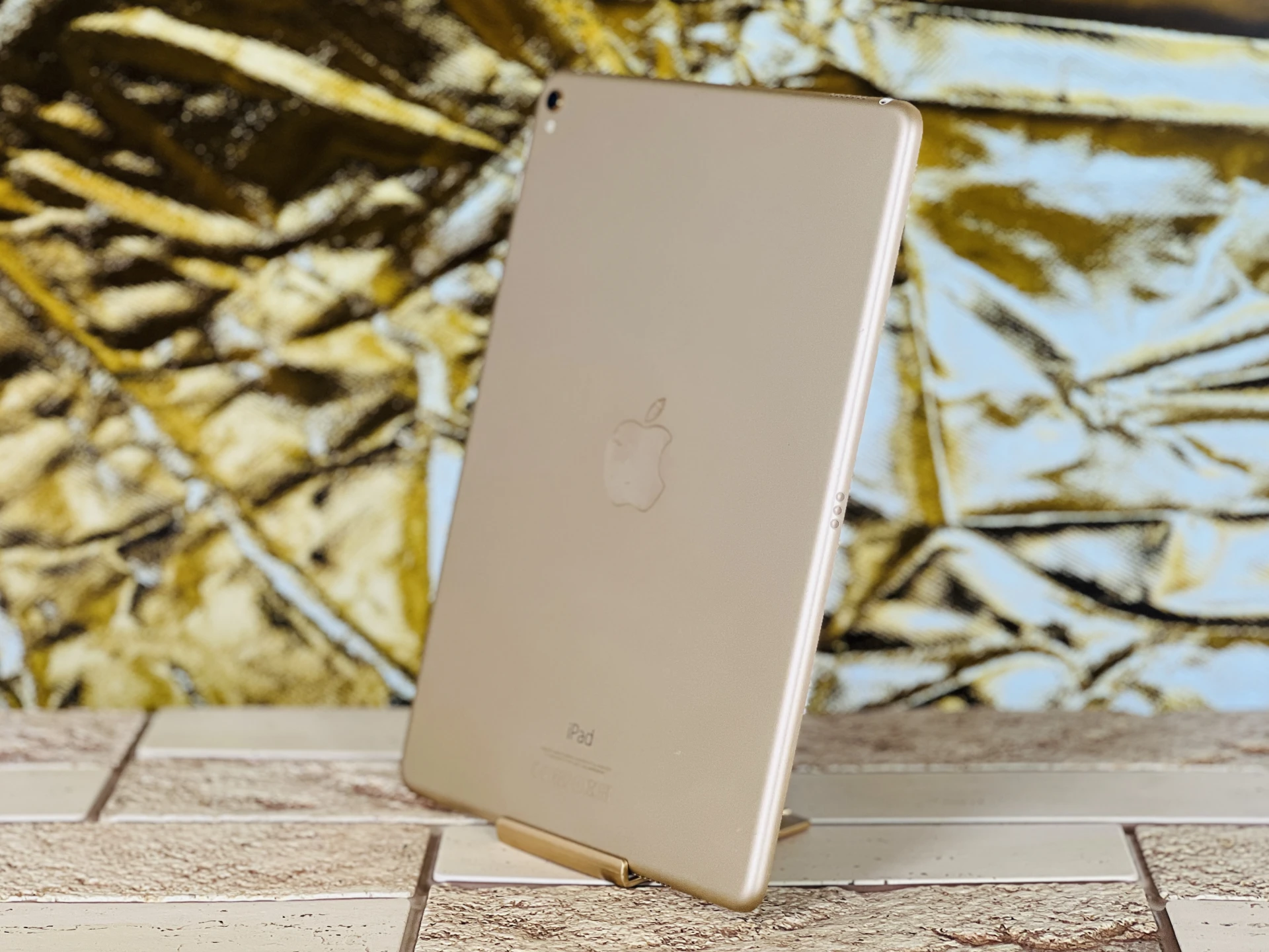 Apple iPad Pro 1 Gen 32 GB Gold 