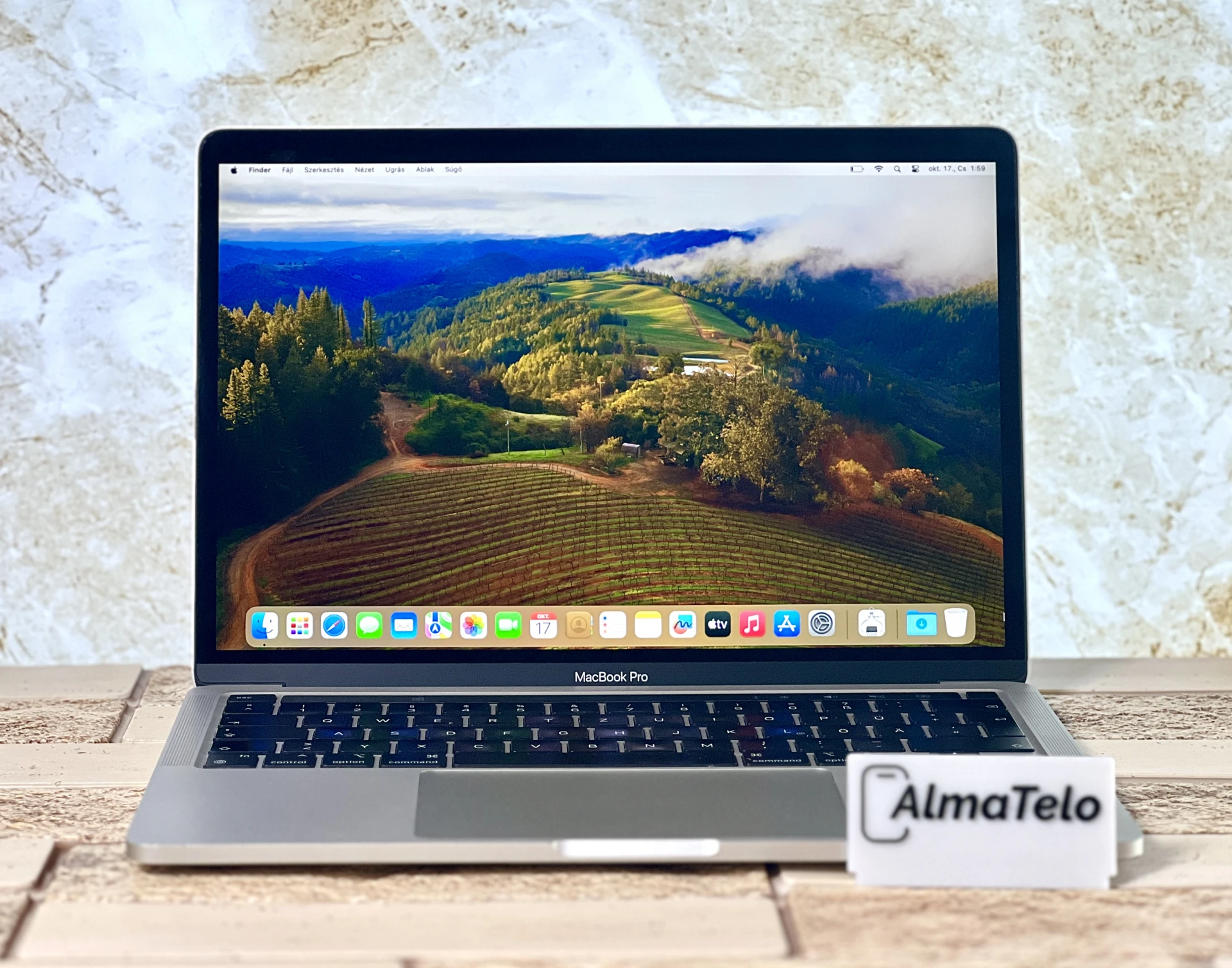 Apple Macbook PRO M1 256 GB Silver - 84% akku