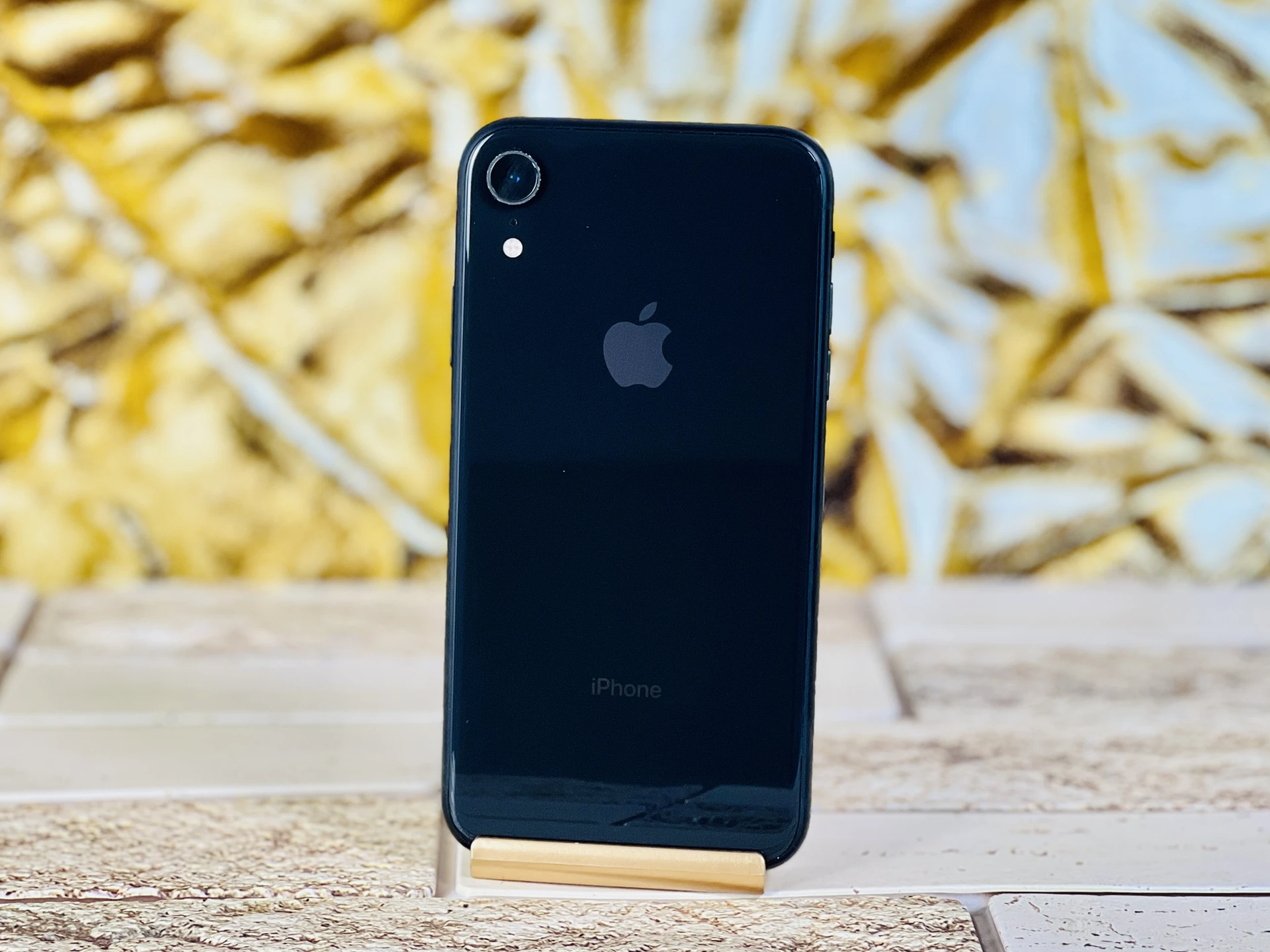 Apple Felújított Renewd iPhone XR 64 GB Black - 100% akku