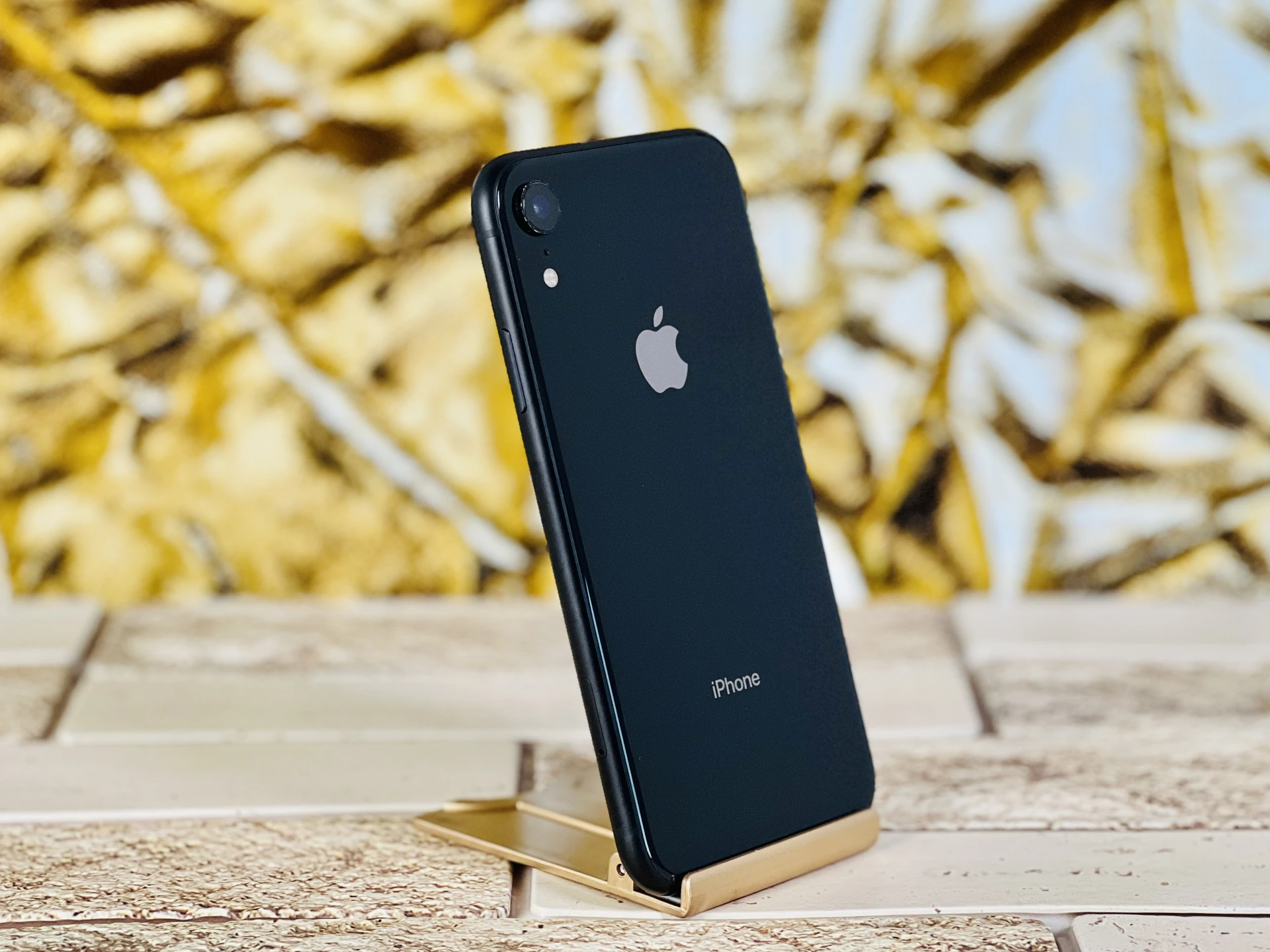 Apple Felújított Renewd iPhone XR 64 GB Black - 100% akku