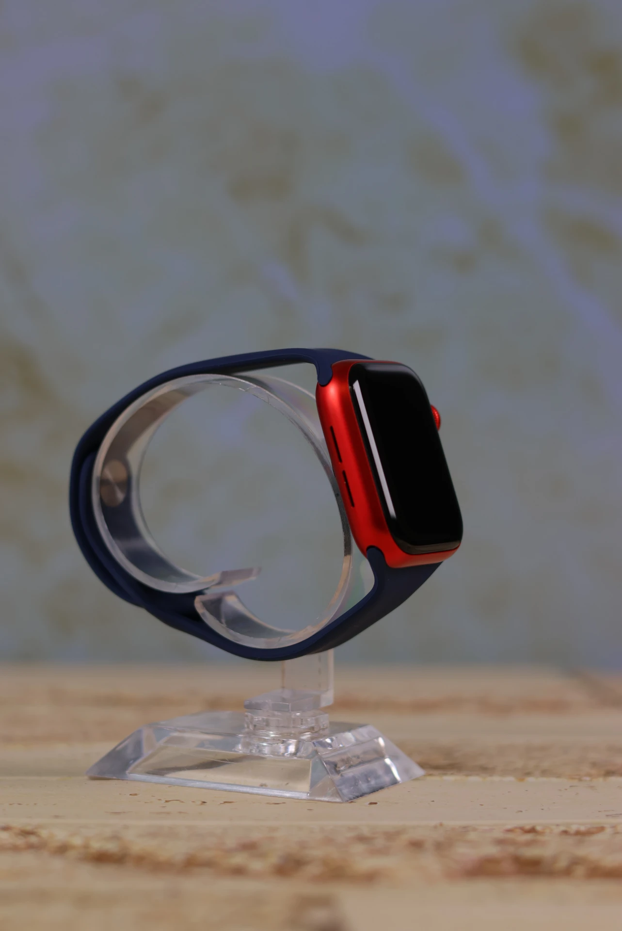 Apple Watch Series 6  Red - 94% akku